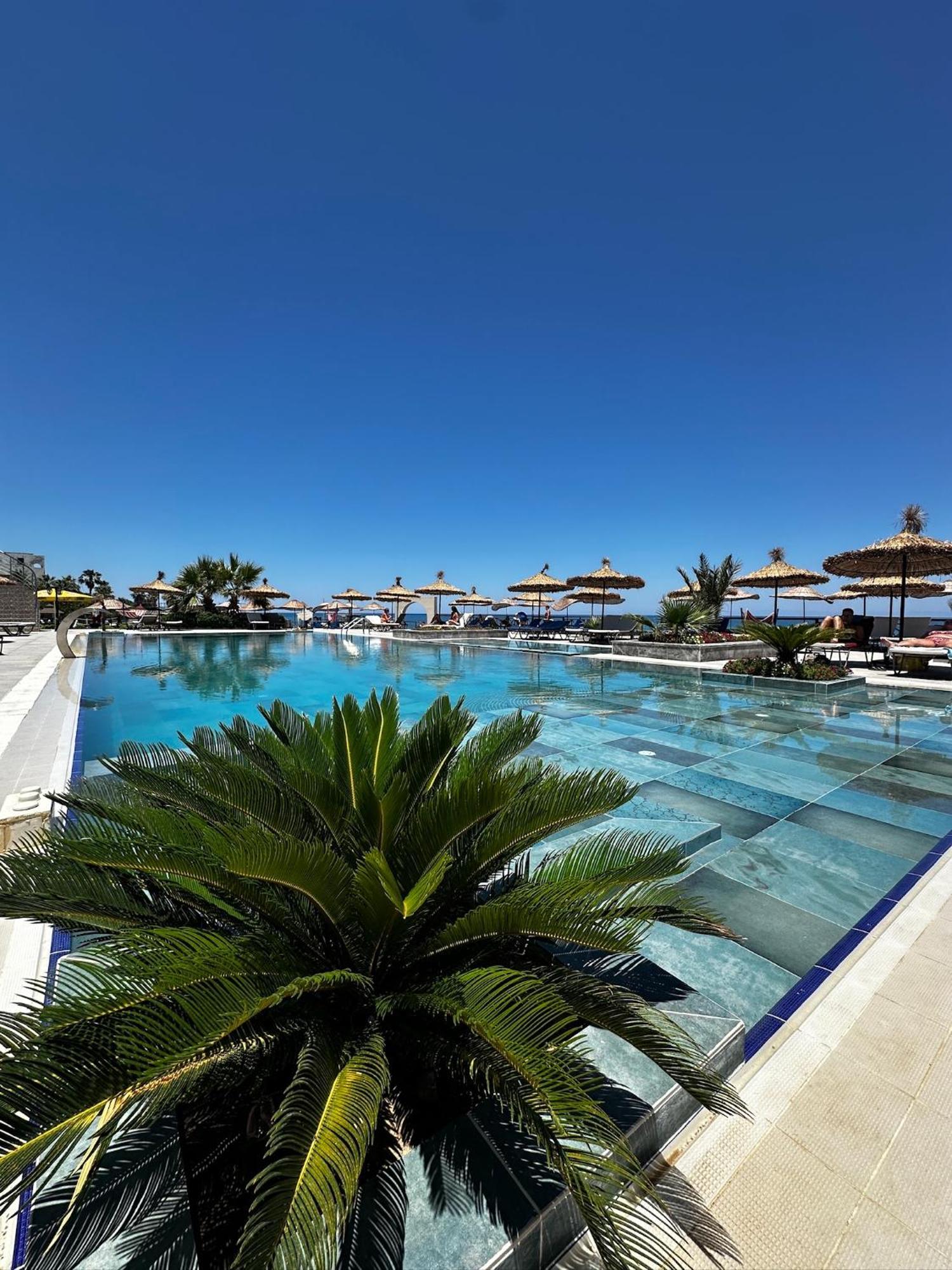 Manolya Hotel ลาปิโทส ภายนอก รูปภาพ
