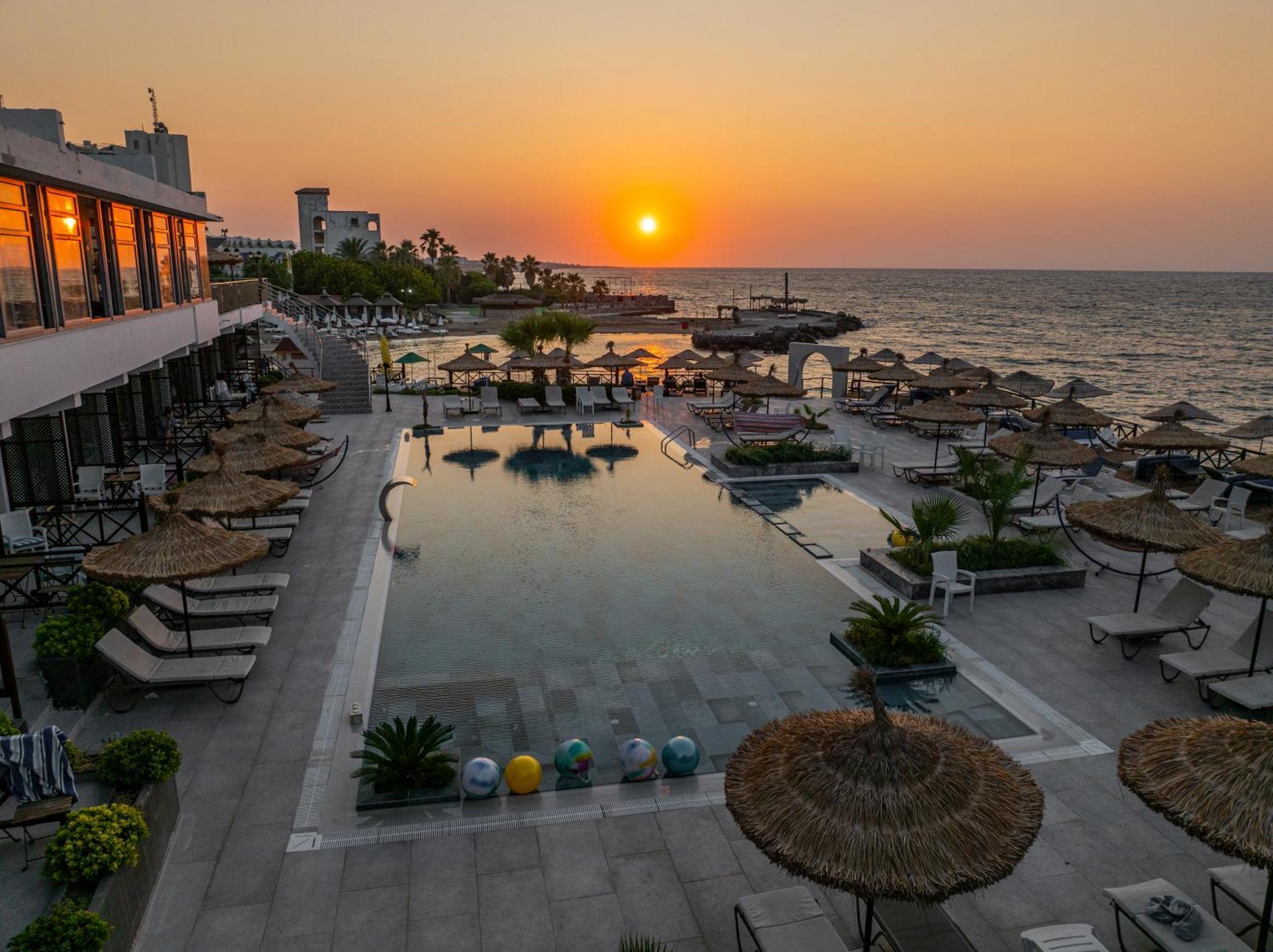 Manolya Hotel ลาปิโทส ภายนอก รูปภาพ