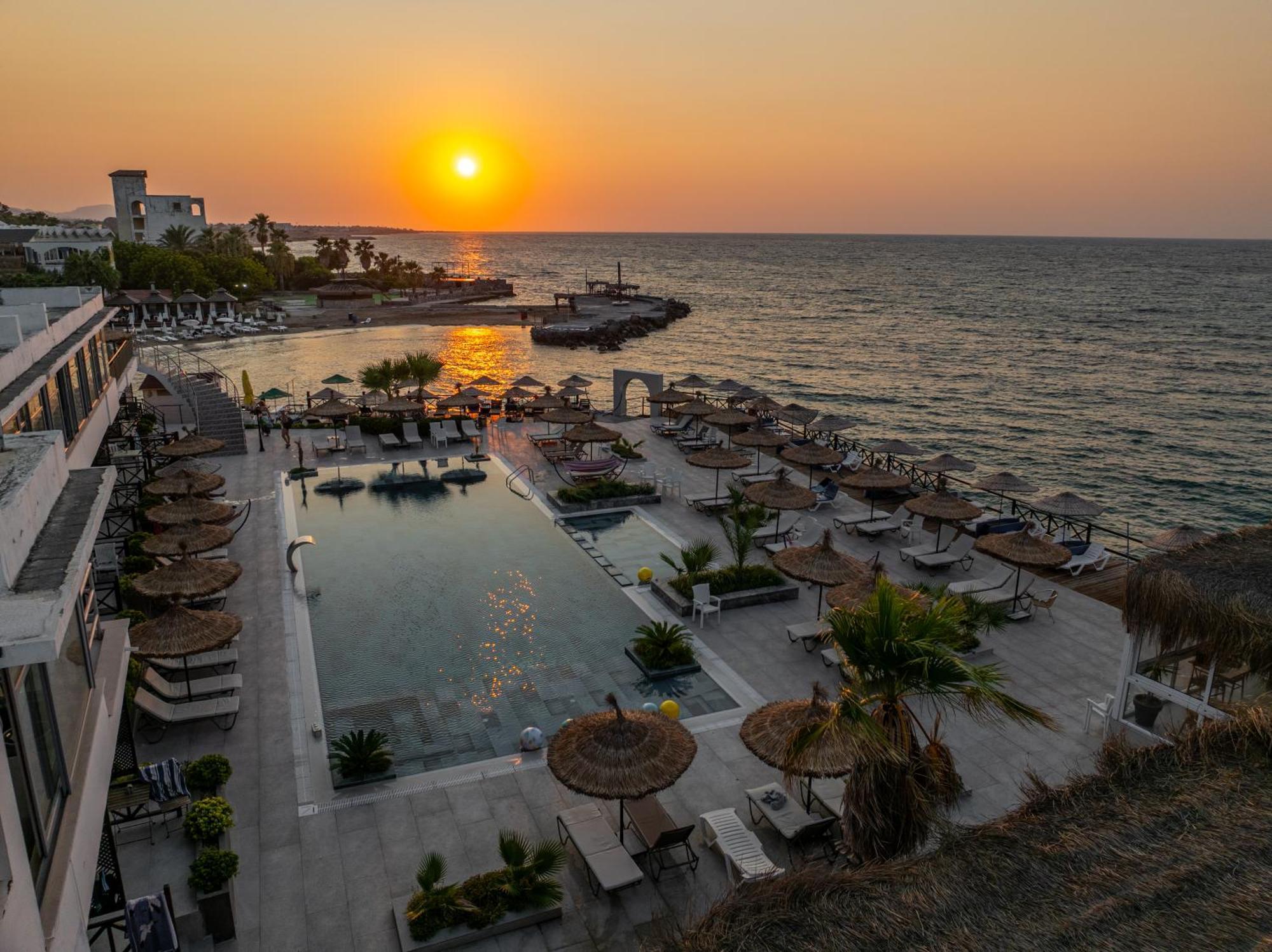 Manolya Hotel ลาปิโทส ภายนอก รูปภาพ