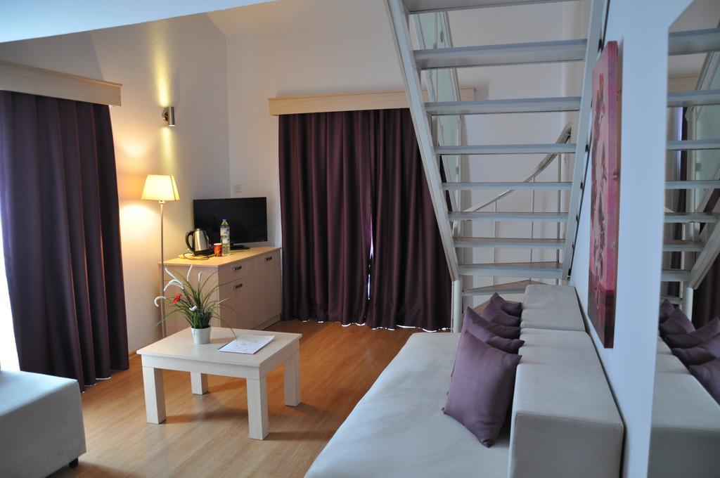 Manolya Hotel ลาปิโทส ภายนอก รูปภาพ